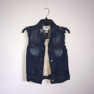 Jean Vest
